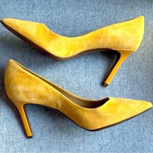 ISO Naturalizer Yellow Suede Anna Pump 6.5 W